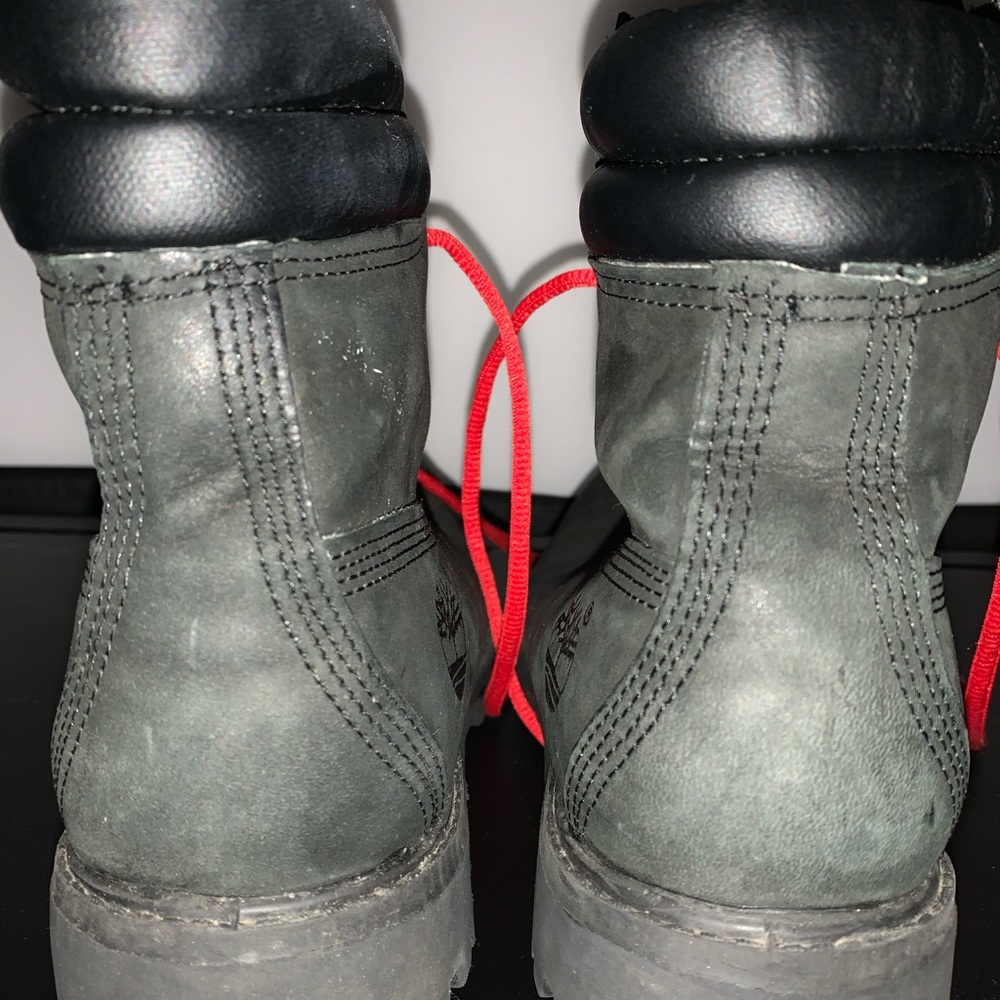 Timberland Boots - Picture 2 of 4